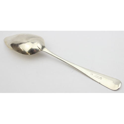 1025 - A large George III period Scottish silver serving spoon, Edinburgh 1805 by John Zeigler, approx 22cm... 