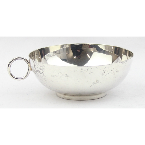 1071 - A plain silver quaich like wine tasting cup, marked for Chester 1911 by Herbert Edward Barker & Fran... 