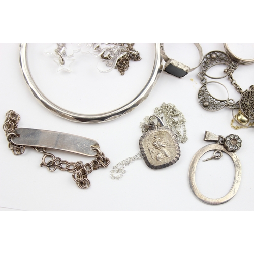 1111 - Qty of assorted mixed silver and silver and silver mounted jewellery, most pieces marked and all XRF... 