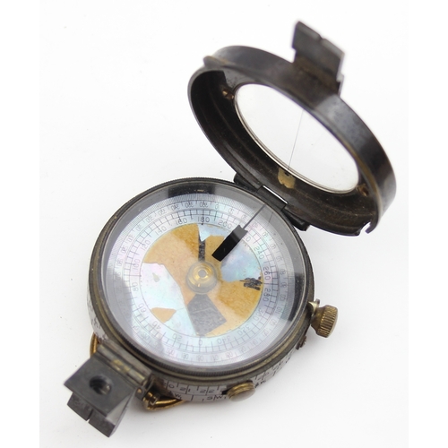 1350 - A 1904 dated military Officer's marching compass by Short & Mason Ltd, in leather case