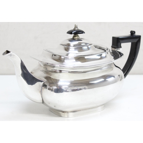 1099X - A vintage silver plated 4 piece tea set by Walker & Hall, approx 2.3kg gross