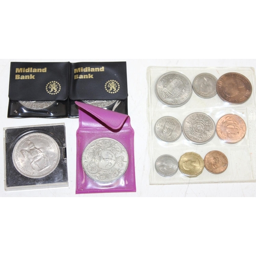 1219 - Qty of assorted mixed world and British coins to inc some commemorative crowns, approx 5.5kg gross