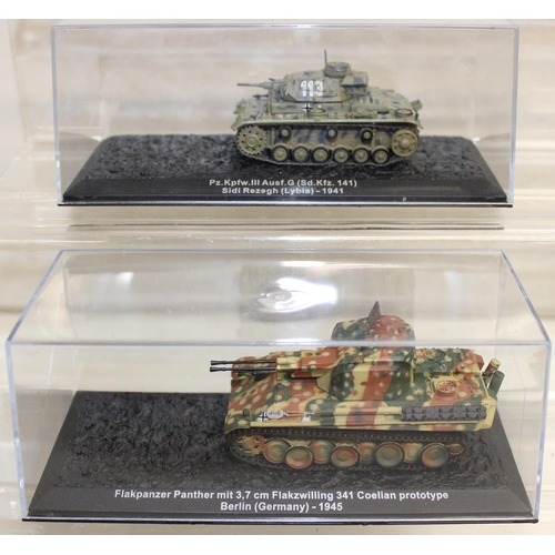 646 - Quantity of scale model WWII military vehicles to include Dicker Max heavy assault tank, Nashorn tan... 