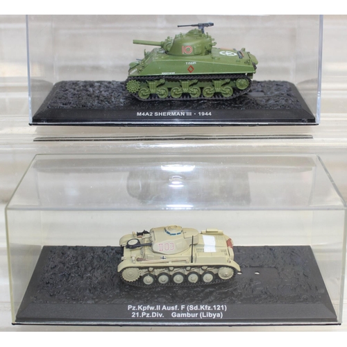 646 - Quantity of scale model WWII military vehicles to include Dicker Max heavy assault tank, Nashorn tan... 