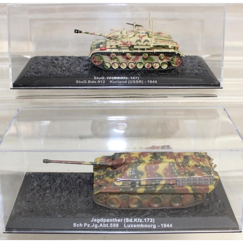 646 - Quantity of scale model WWII military vehicles to include Dicker Max heavy assault tank, Nashorn tan... 