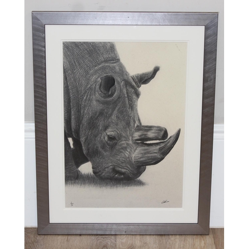 465 - Gareth Lloyd (British, XX-XXI), 3 assorted limited edition prints to inc elephant, giraffe and rhino... 