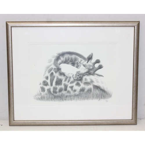 465 - Gareth Lloyd (British, XX-XXI), 3 assorted limited edition prints to inc elephant, giraffe and rhino... 