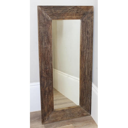 472 - 2 wooden wall hanging mirrors to include one with driftwood effect frame, largest approx 47cm W x 12... 