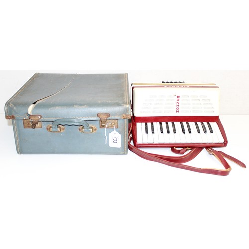 731 - Vintage Lorenzo organ/keyboard in carry case, a Hohner harmonica and a Hohner Piccola 12 Bass Accord... 