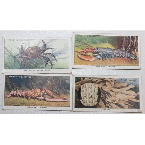 516 - Qty of collectable cigarette cards, some silk to incl Wills, and some WWII ephemera