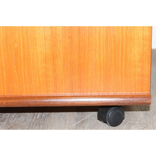 175 - A retro mid-century G-Plan Fresco range TV unit, approx 92cm x 47cm x 42cm