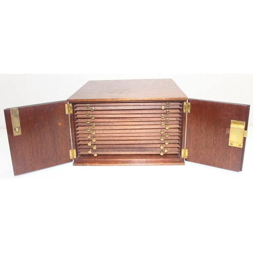 284 - Vintage mahogany collectors' 14-drawer coin or medal box with lockable doors and key, approx 29cm x ... 