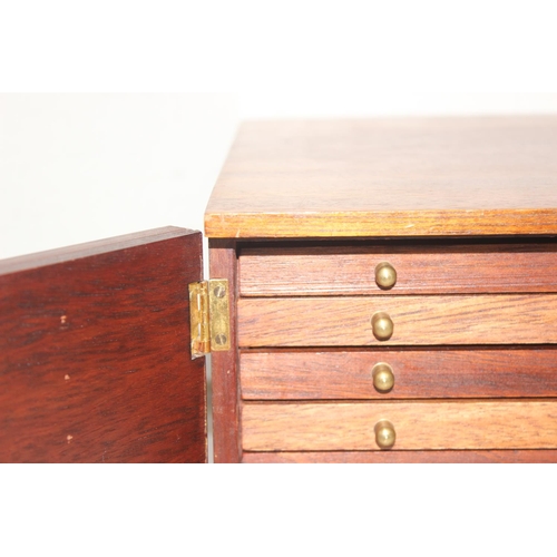 285 - Vintage mahogany 7-drawer collectors' box with lockable doors and key, approx 29cm x 30cm x 18cm