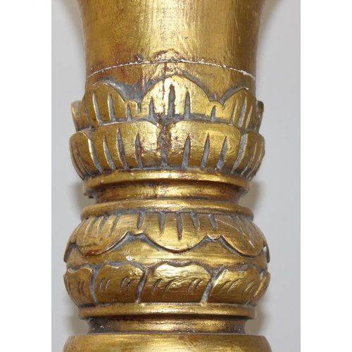 102 - A pair of vintage carved giltwood decorative pillars, believed to be from a fairground, likely early... 