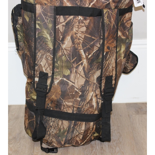 726 - Camo bag of 15 decoy birds to include pigeons, crows and magpies