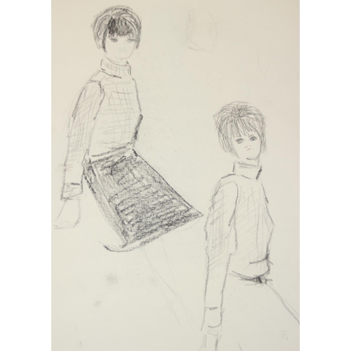 450 - A large qty of assorted vintage sketches and life drawings of people and fashions, mainly pencil ske... 