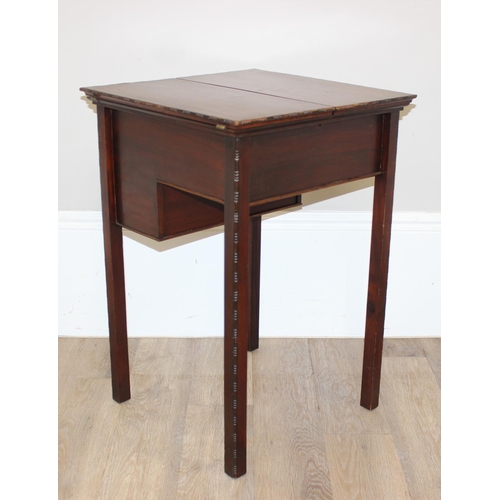 117 - A superb quality Edwardian inlaid mahogany pop-up or Jack in the Box writing desk, the hinged panels... 