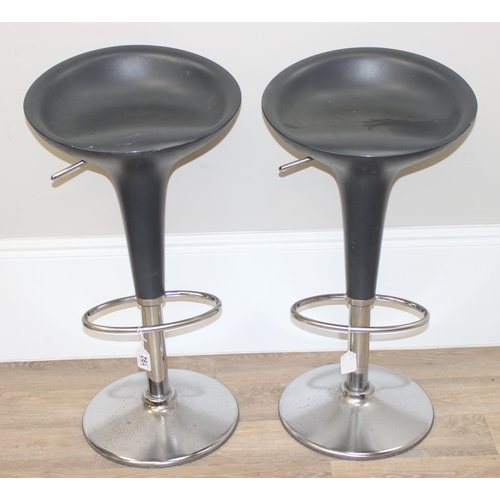 116 - A pair of dark grey and chrome Bombo Barstools designed by Stefano Giovannoni for Magis of Italy, va... 