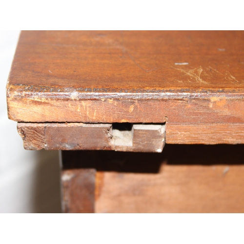 4 - An antique mahogany Wellington chest, seven drawers with turned handles and carved details to pillar... 