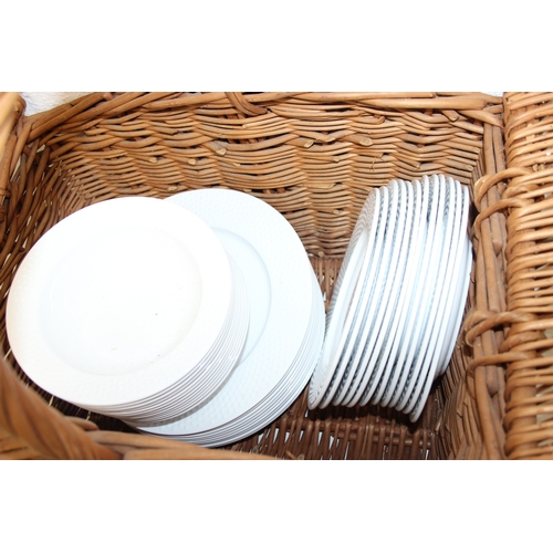 273 - Two vintage wicker picnic baskets to incl hamper basket with handle to incl melamine contents, and w... 