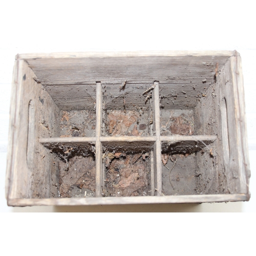 279 - A vintage wooden Davenports 'Beer at Home' advertising bottle crate, 30cm x 20cm x 30cm