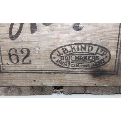 279 - A vintage wooden Davenports 'Beer at Home' advertising bottle crate, 30cm x 20cm x 30cm
