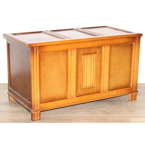 102 - A vintage oak effect blanket box or ottoman, 94cm x 46cm x 52cm