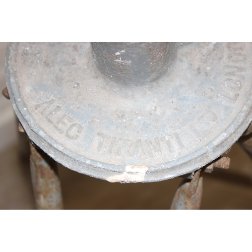 96 - An Alec Tiranti of London, a Scopas Student Stand or pottery sculpture stand, on industrial tripod b... 