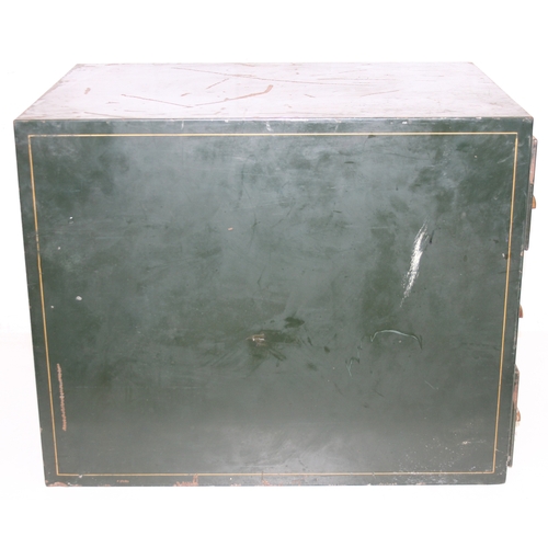 95 - A 1930's Roneo six drawer set of filing drawers, green painted with pin striping and brass cup handl... 