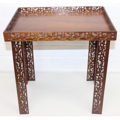 193 - A vintage Chinese Chippendale style mahogany side table with pierced gallery and supports, 20th cent... 