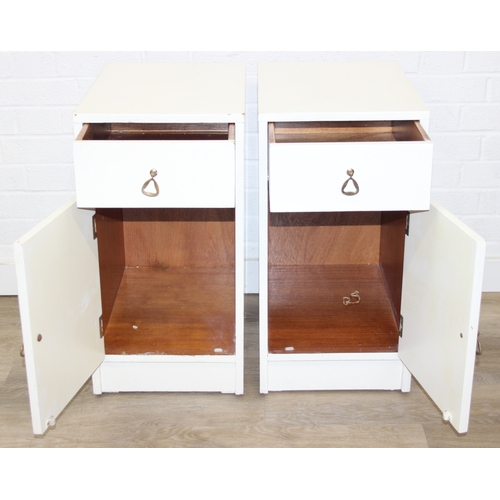 113 - A pair of vintage white painted bedside cabinets with a single drawer over a cupboard, 33cm x 45cm x... 