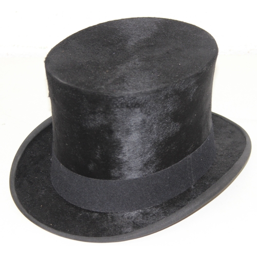 216 - Vintage black silk top hat by Brown Muff & Co Ltd of Bradford in original box, hat aperture 20cm x 1... 