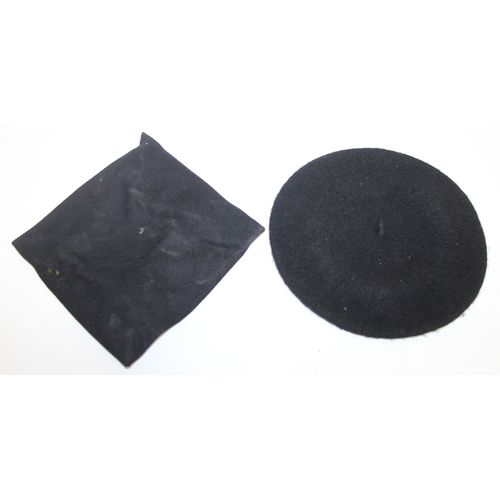 220 - Mix of vintage items to incl small clutch bag, black jewellery box with multi-compartments, hats, wi... 