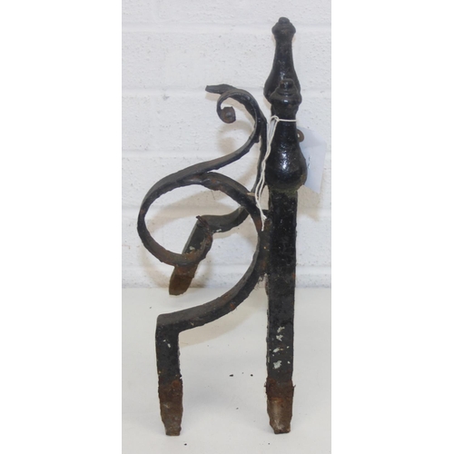 327 - Antique wrought iron boot scraper, 27cm x 13cm x 35cm