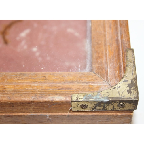 296 - Tabletop glazed display case with metal reinforced corners & carry handle, ideal display case for an... 