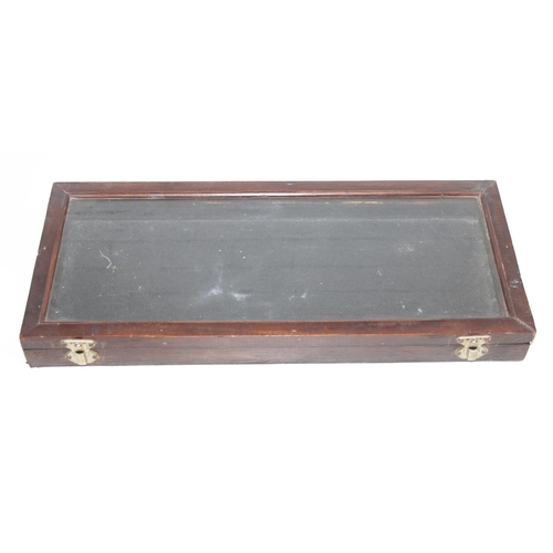 297 - Slimline tabletop glazed display case, ideal for antique fairs, 59 x 27 x 6cm