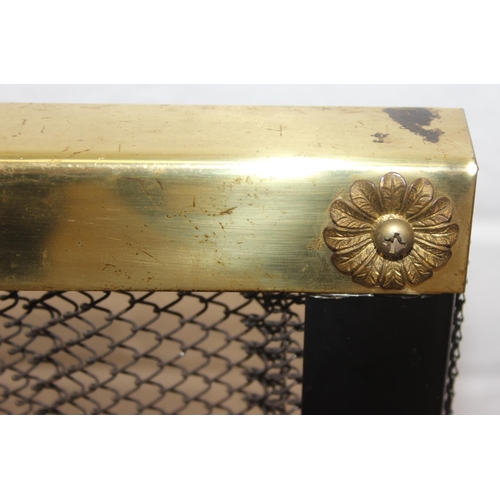 299B - An unusual antique style brass fire screen with metal chain-mail mesh drapery on pulley system, 97cm... 
