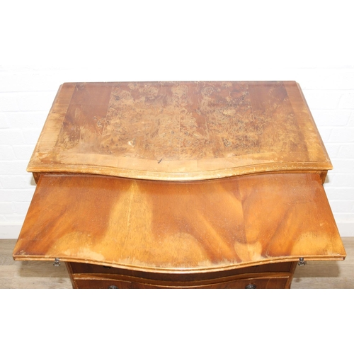 196 - An antique style serpentine 4-drawer chest of drawers with dressing slide, 78cm x 45cm x 79cm