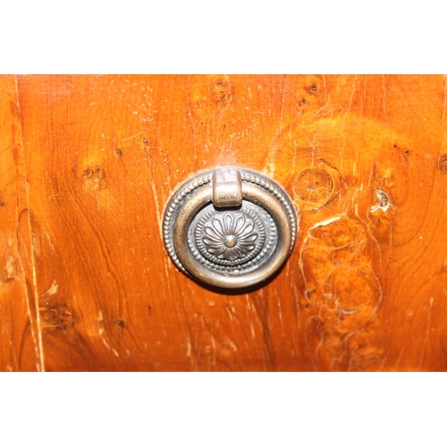 196 - An antique style serpentine 4-drawer chest of drawers with dressing slide, 78cm x 45cm x 79cm