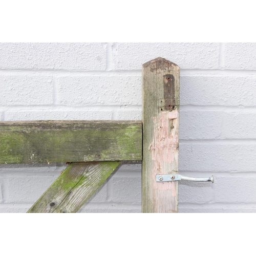 302 - Weathered five bar wooden garden gate, 203cm wide x 122cm tall
