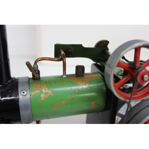 684 - Vintage Mamod traction engine T.E.1, with accessories and original box, box 27cm x 15cm x 18cm