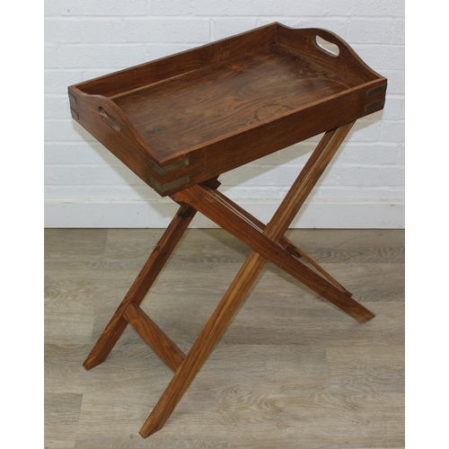 115 - A vintage wooden serving tray or butler's tray on stand, 54cm x 36cm x 77cm