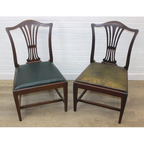 101 - A pair of Georgian mahogany dining chairs with green leather seats, each 89cm tall [2]