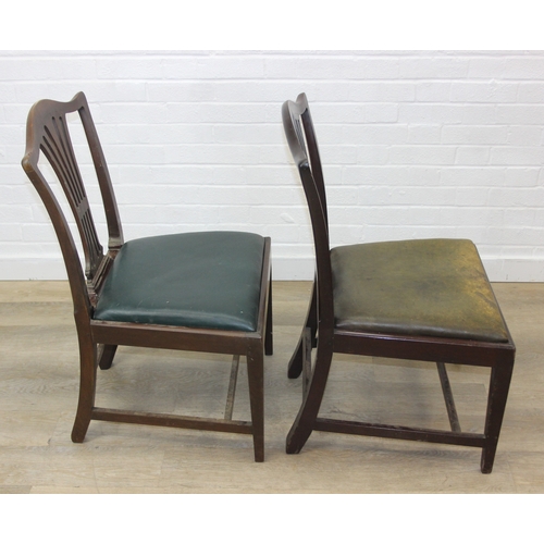 101 - A pair of Georgian mahogany dining chairs with green leather seats, each 89cm tall [2]