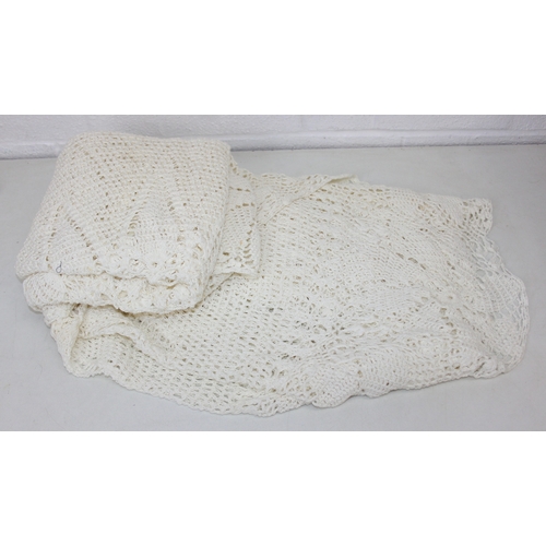 271 - Two vintage crocheted oval tablecloths, likely hand made in Africa, 240cm x 140cm [2]