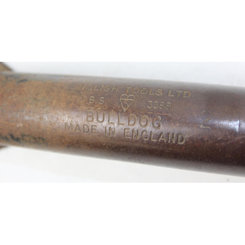 308 - Three assorted wooden handled garden tools to inc a vintage trenching shovel, fork and shovel [3]