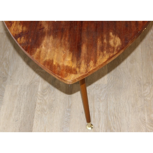99 - Retro tripod side table formed as the ace of spades, teak effect, 92cm x 60cm x 48cm
