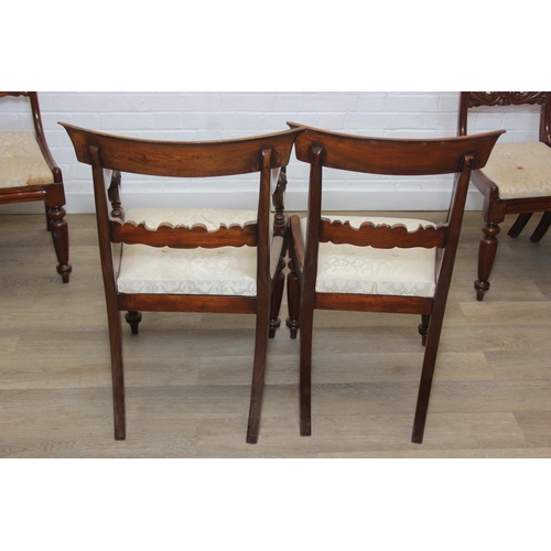 80 - A set of six Regency period mahogany dining chairs in the manner of Gillows, the set comprising of t... 
