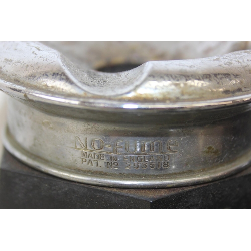 1557 - Qty of assorted smoking related items to inc Bakelite ashtrays, lighters advertising items etc