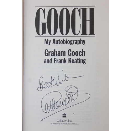 530 - Autographs; Cricketers - Books about cricket, with approximately 40 autographs, mostly cricketers, t... 